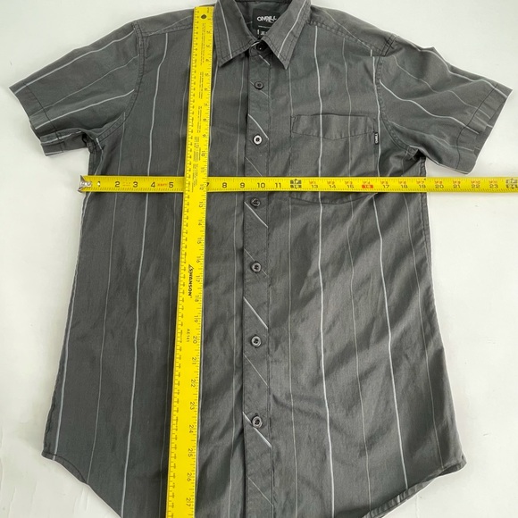 O’Neill s/s striped button shirt Men’s Small - Picture 6 of 12